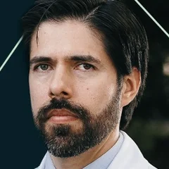 Dr. Carlos Enrique Uribe Valencia