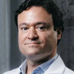 Dr. Pedro Naves